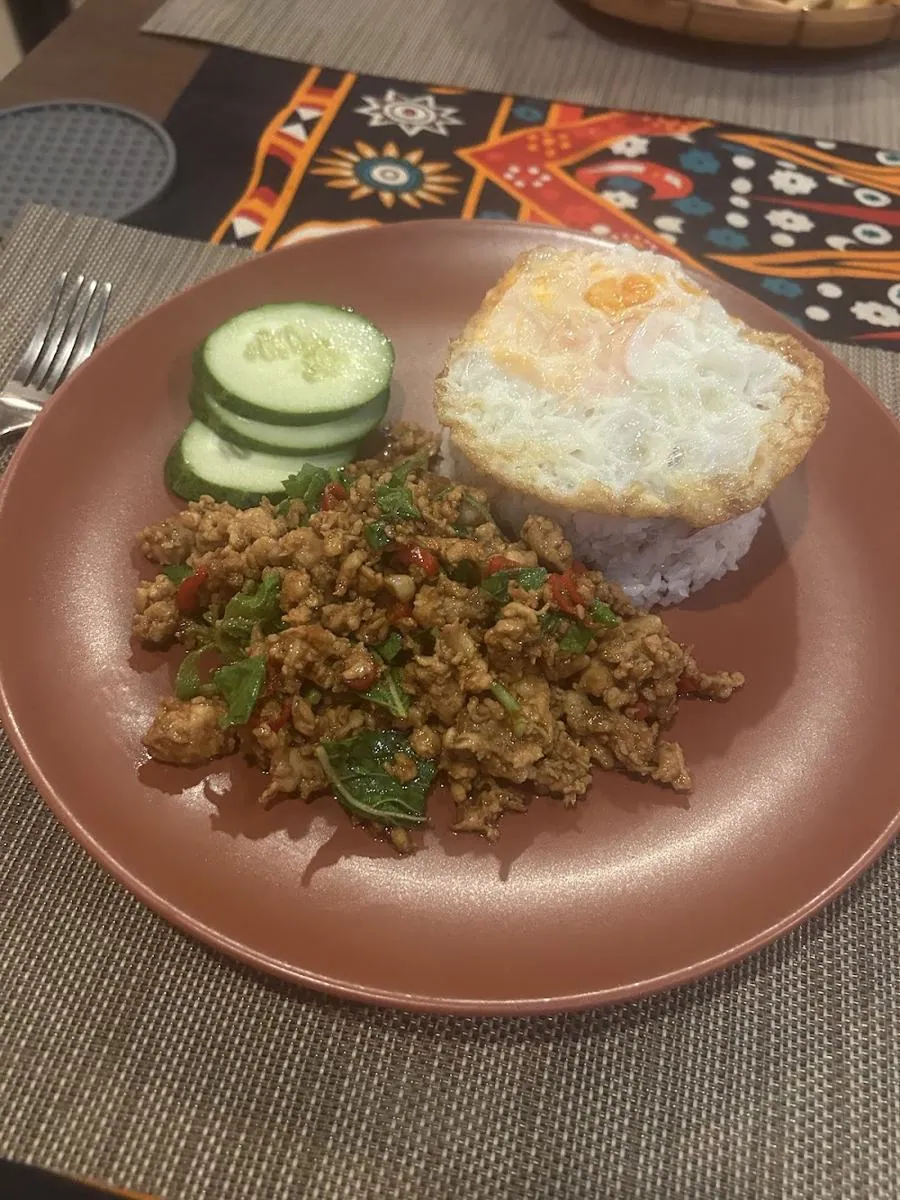 Pad kra pao