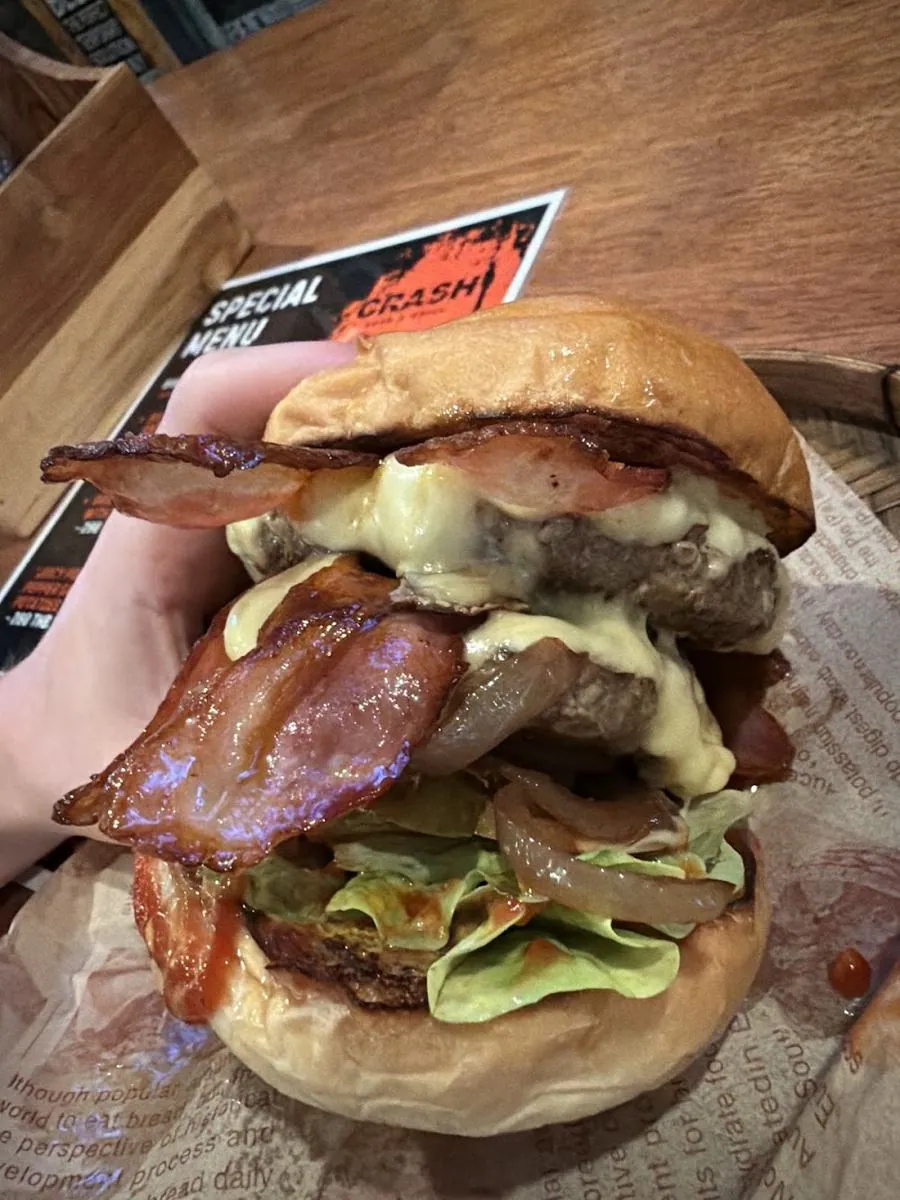 Cheese bacon burger