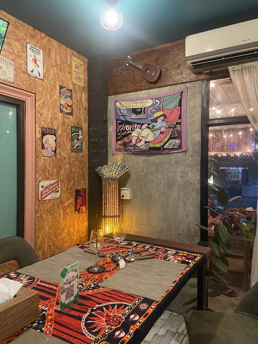 Inside and outside Crash, Kamala