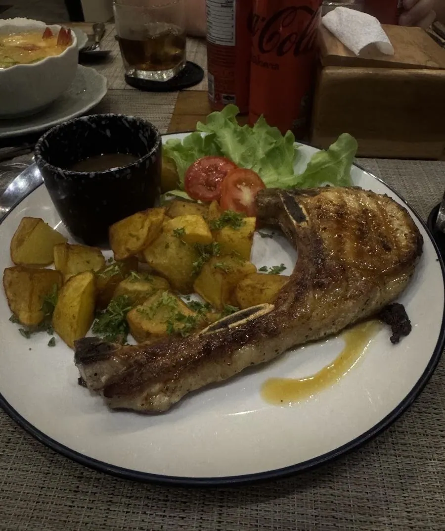 A plate of food at Crash, Kamala